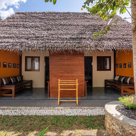 Umah Ilu Island Retreat Penida Villa Toyapakeh Exterior photo